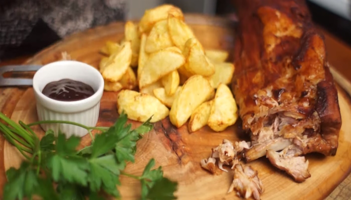 costelinha-ao-molho-barbecue-de-lamber-os-dedos-receitasmania