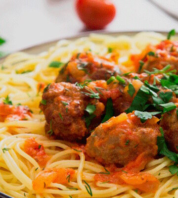 espaguete-com-almondegas-receitasmania